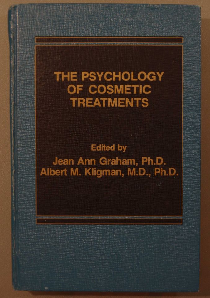Psychology of Cosmetic Treatments in Centrum