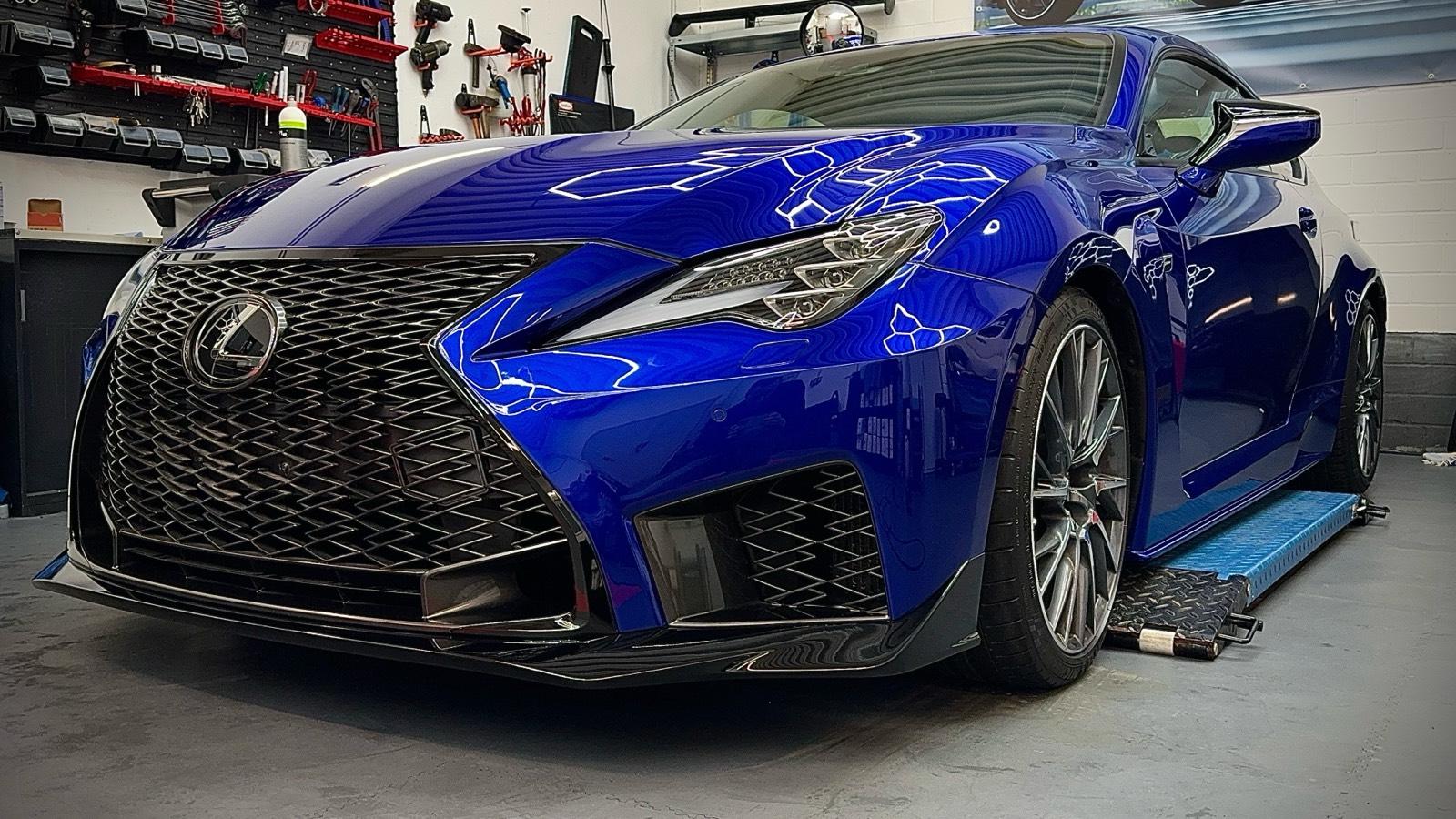 Abbildung des Autos Lexus Rcf Advantage