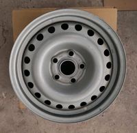 Vier Neue Audi VW Skoda Seat Stahlfelgen 15 Zoll 5 x 112 Niedersachsen - Holzminden Vorschau