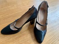 Original „LLOYD“ Damen Pumps schwarz Gr. 38,5 TOP!!! München - Thalk.Obersendl.-Forsten-Fürstenr.-Solln Vorschau