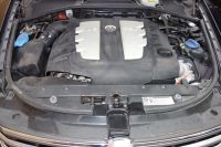 CEX CEXA Motor VW Phaeton 3D 180Kw 245Ps 88Tkm Bj. 2014 Nordrhein-Westfalen - Mülheim (Ruhr) Vorschau