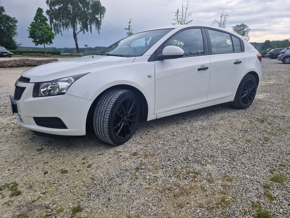 Chevtolet Cruze 1.6. in Münsterhausen