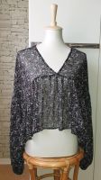 NA-KD Bluse 40 L transparent schwarz Tunika Schößchen Top Floral Friedrichshain-Kreuzberg - Kreuzberg Vorschau