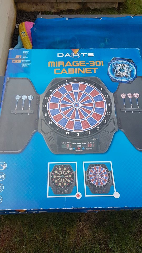 Dartsboard elektronisch Mirage 301 Kabinett ! in Frankfurt am Main