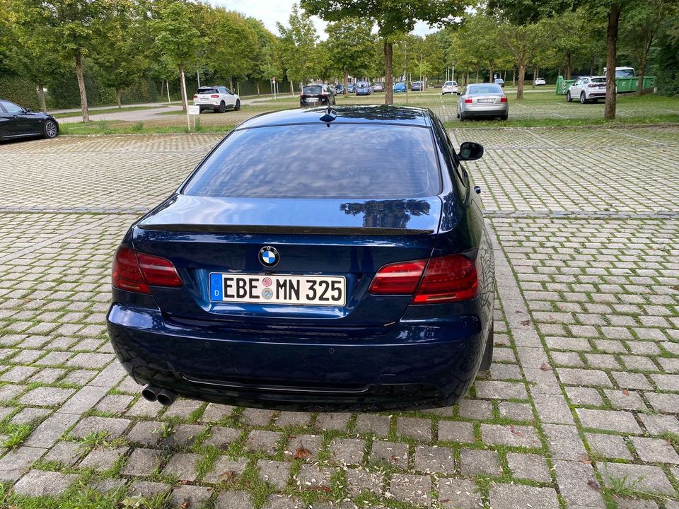 Schlachtfest! BMW E92 325I Coupe M-Paket Leder in Rottenburg a.d.Laaber