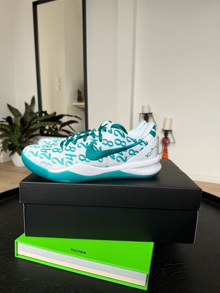 Nike Kobe 8 Protro Radiant Emerald | 43 in Hamburg