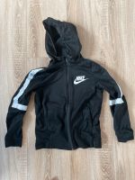 Nike Trainingsjacke, Jacke, schwarz-weiß, Größe M Kreis Pinneberg - Ellerbek Vorschau