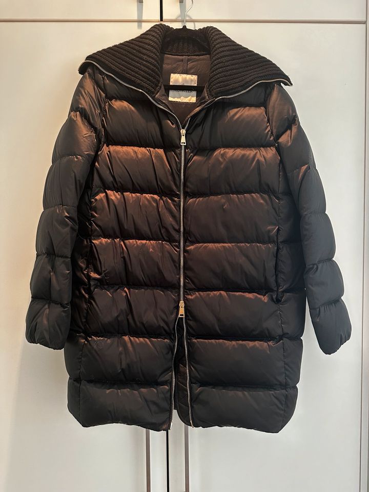 Original Moncler Mantel/Jacke in Kaarst