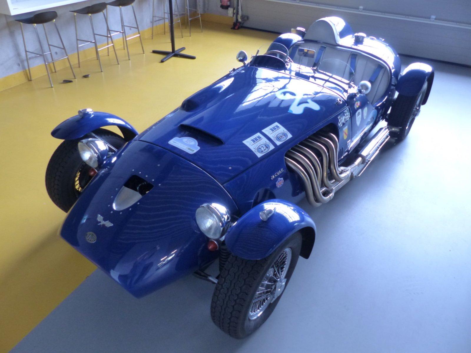 Abbildung des Autos Jaguar RONART Sports W 1…