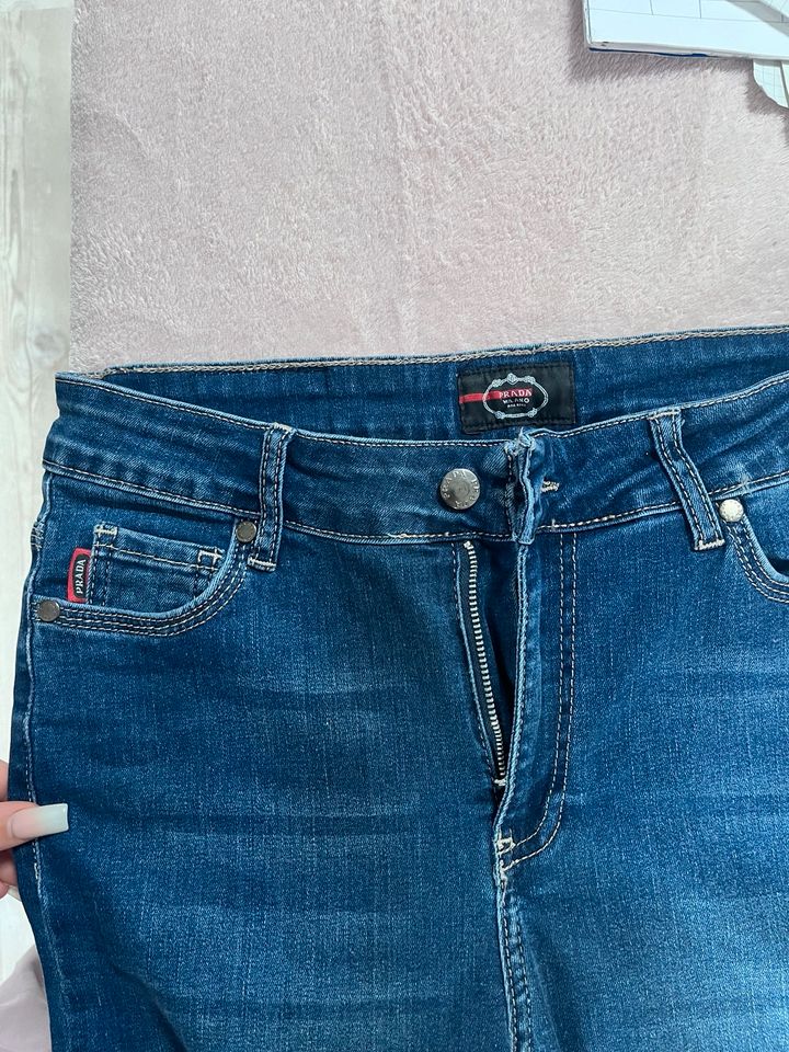 Jeans Frauen in Isernhagen