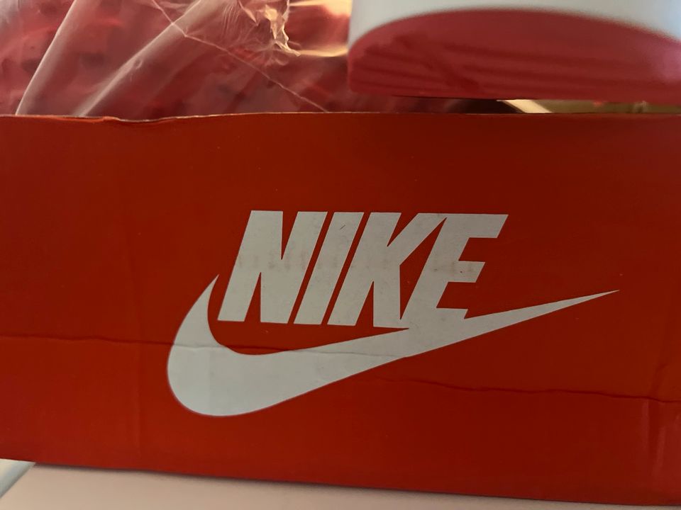 Nike Air Max Neu Limitiert in Gangelt