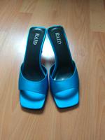 RAID Sandaletten Pantoletten Metallic Blau Gr.38 NEU!!! Baden-Württemberg - Villingen-Schwenningen Vorschau