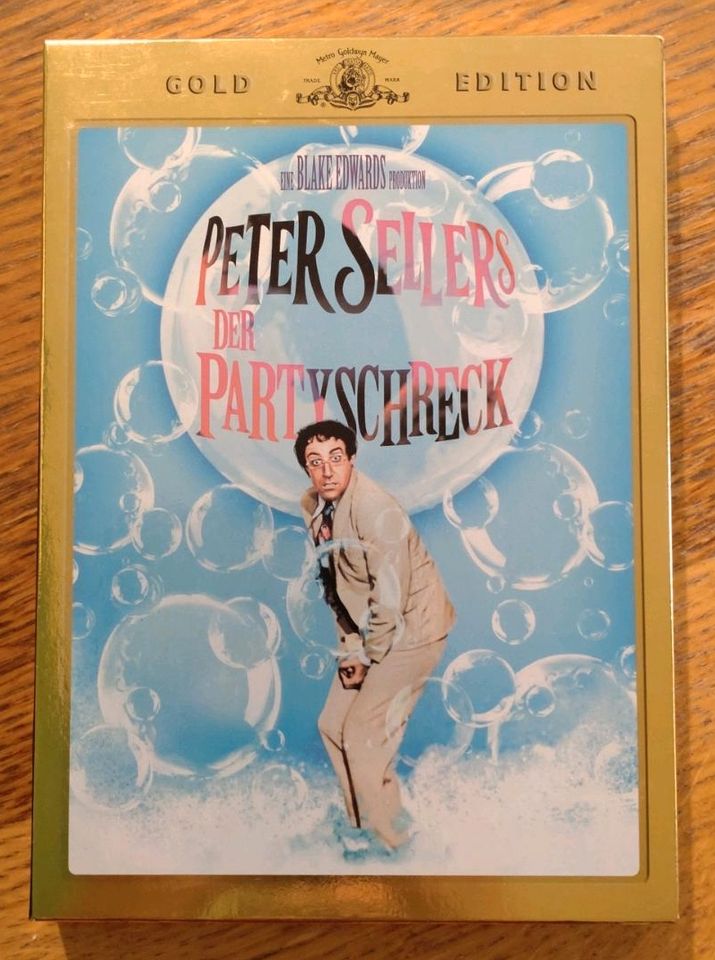 DER PARTYSCHRECK [2 DVD Gold Edition] Peter Sellers in Potsdam