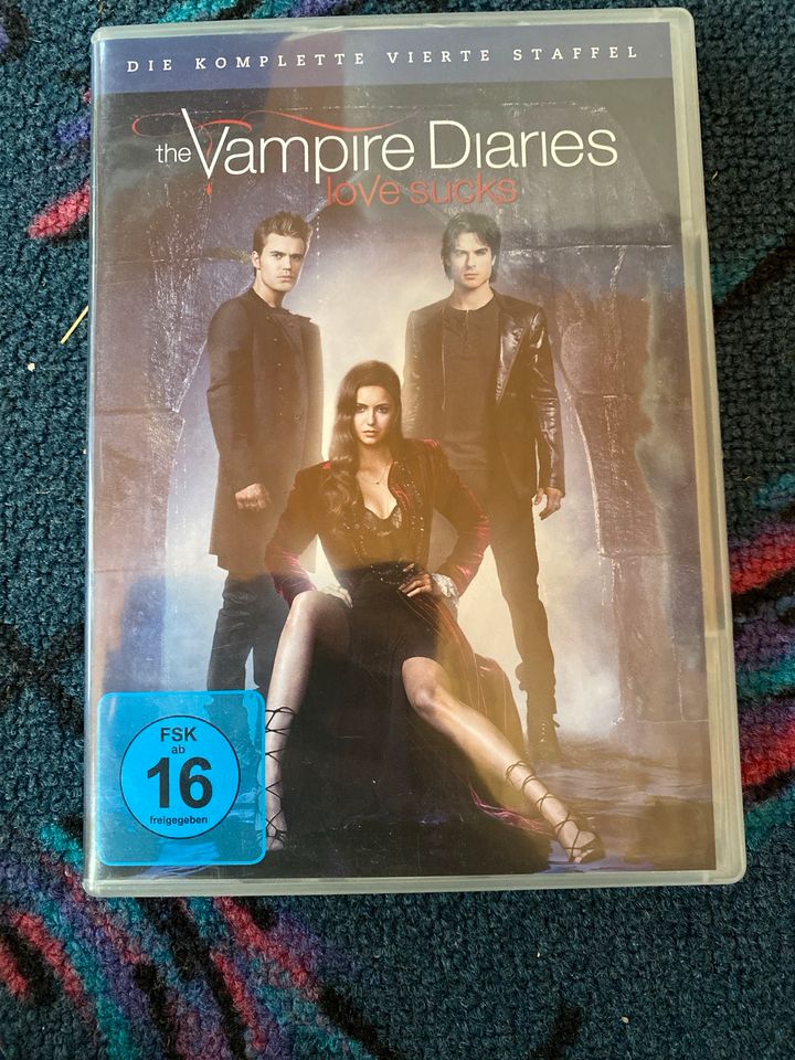 Vampire Diaries - Komplette Staffel 4 in Pulheim