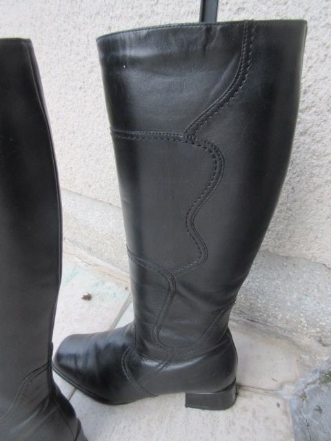 Stiefel schwarz Obermaterial Leder Gr. 4,5 in Mörfelden-Walldorf