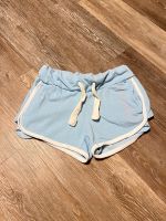 Bench Shorts / kurze Beach Hose babyblau/Türkis/weiß XS/S Hessen - Heuchelheim Vorschau