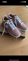 Nike Court Vision nude rose weiß 39 neu OVP sneaker Hessen - Mühlheim am Main Vorschau