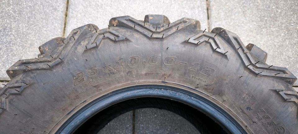 ATV Reifen 25x10R12 in Harsleben