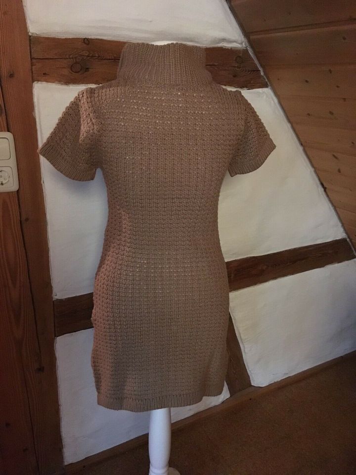 Strickkleid in Pommersfelden