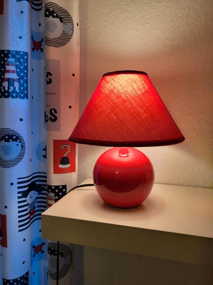 Nachttisch-Lampe Tischleuchte Lampe Leuchte rot in Ellenberg