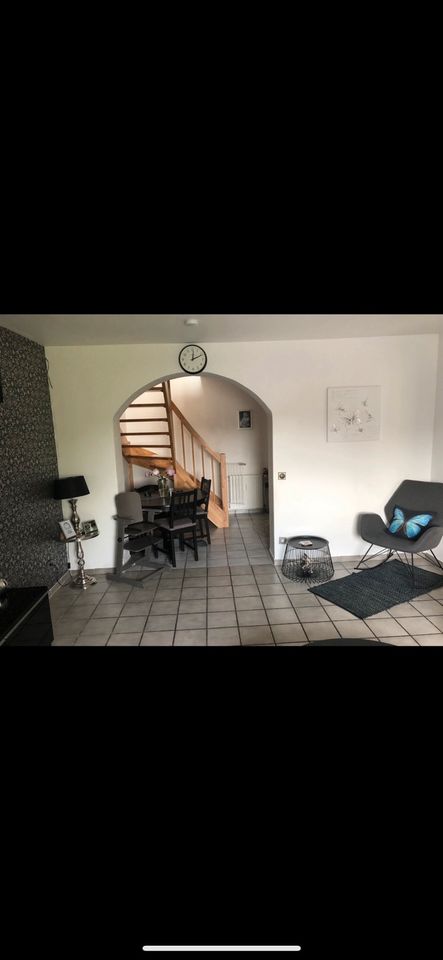 Schöne Maisonette Wohnung über 2 Etagen in Oberhausen