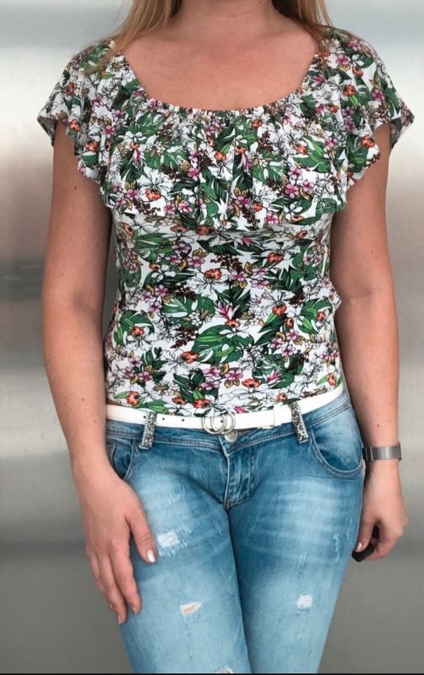 Tally Weijl Top Shirt Volant weiß grün Blume S M 36 38 H&M in Neckarsulm