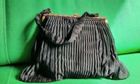 Abendtasche, elegant, schwarz, Satin Plissee, besonders Hamburg - Altona Vorschau