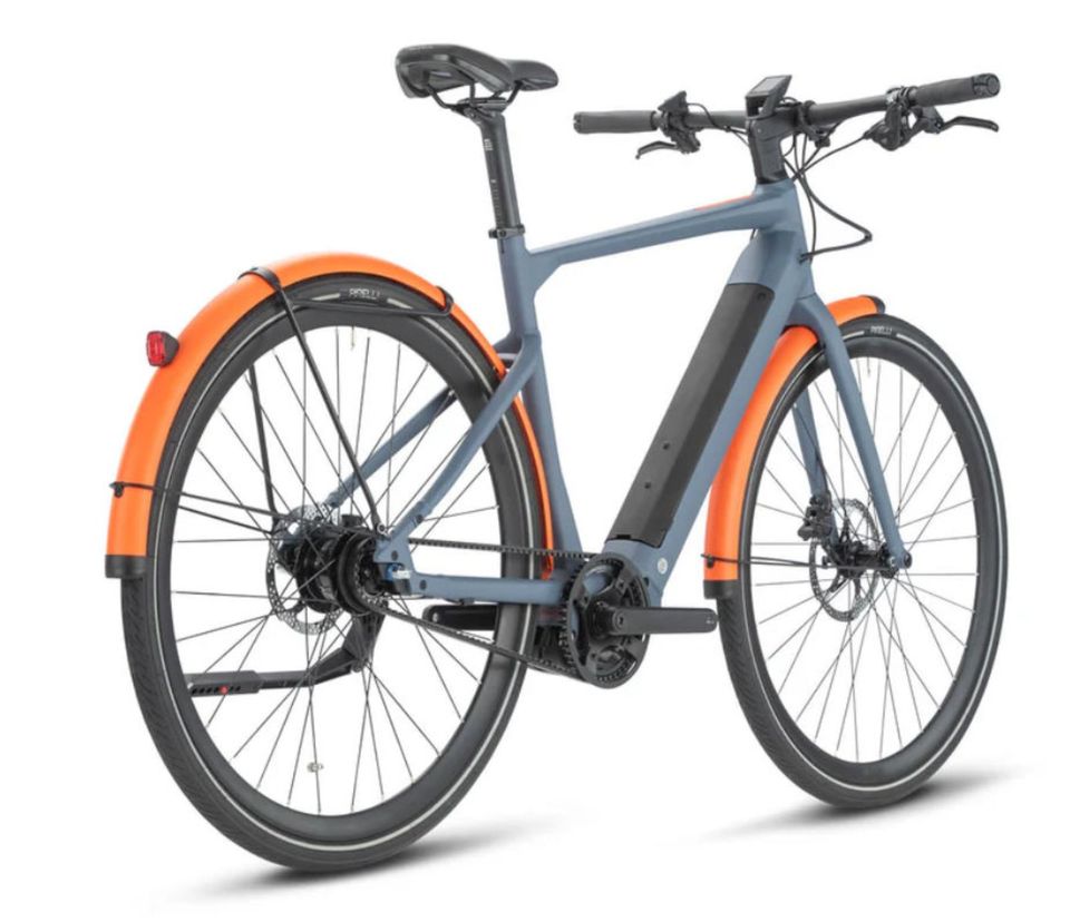 City E-Bike: BMC 257 AMP AL ONE, Alfine 8, Bosch CX, Kiox, Gr. L in Krefeld