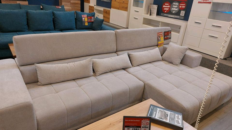 Neuwertige und gemütliche L-Sofa in Bonn