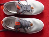Preis gesenkt!!! Damen-Sneaker Bench, neuwertig Gr. 38 Rheinland-Pfalz - Birkenfeld Vorschau