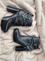 Michael Kors Absatzschuhe Stiefeletten Größe 38 Leipzig - Gohlis-Süd Vorschau