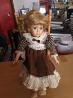 Dekor Schaukelstuhl mit Puppe gebraucht Nordrhein-Westfalen - Remscheid Vorschau