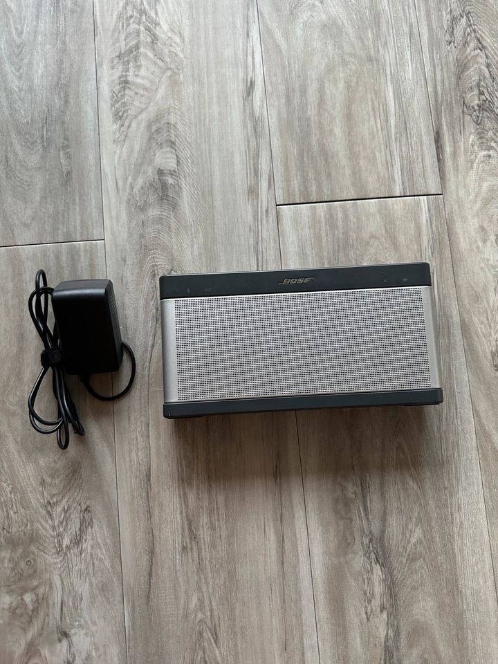 Bose Soundlink 3 Bar Speaker Bluetooth Lautsprecher Musikbox in Altshausen