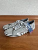 Tom Tailor Sneaker Stoff Schuhe Turnschuhe grau silber 40 NEU Bayern - Schwebheim Vorschau