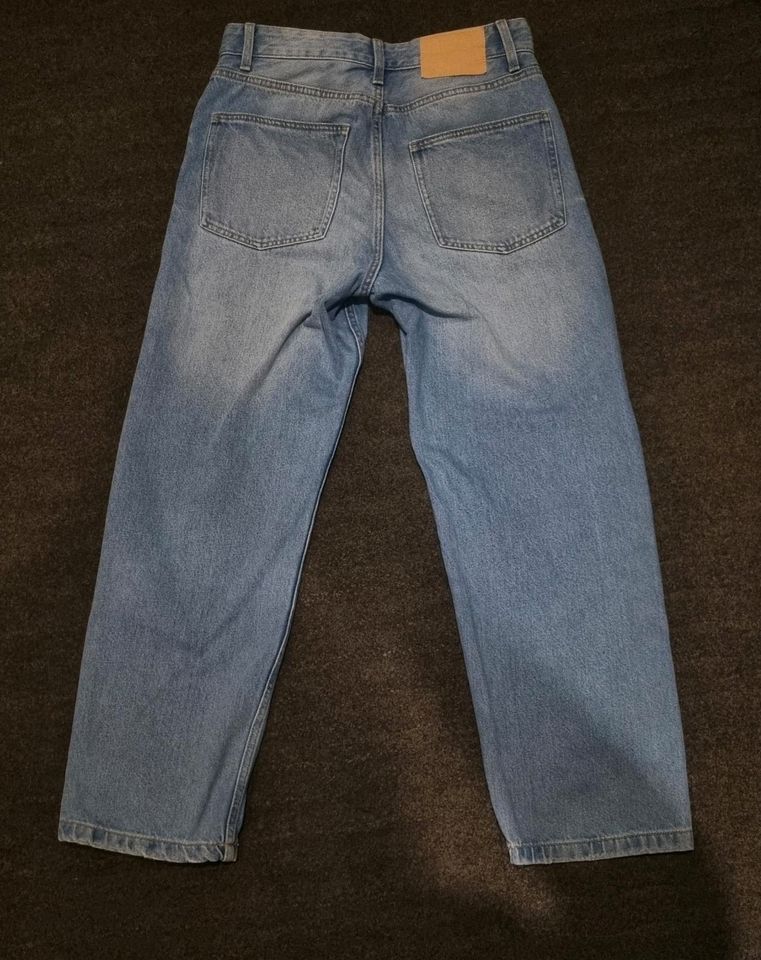 Baggy Jeans von Bershka Größe 38 Jungen Herren in Detmold