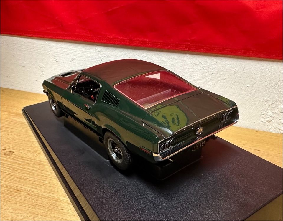 AUTOart BULLITT McQueen Ford Mustang GT-390 Modellauto 1:18 in Nürnberg (Mittelfr)