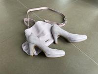 Fliederfarbene Schuhe (Größe 39) und passende Tasche (Gino-Rossi) Dresden - Loschwitz Vorschau