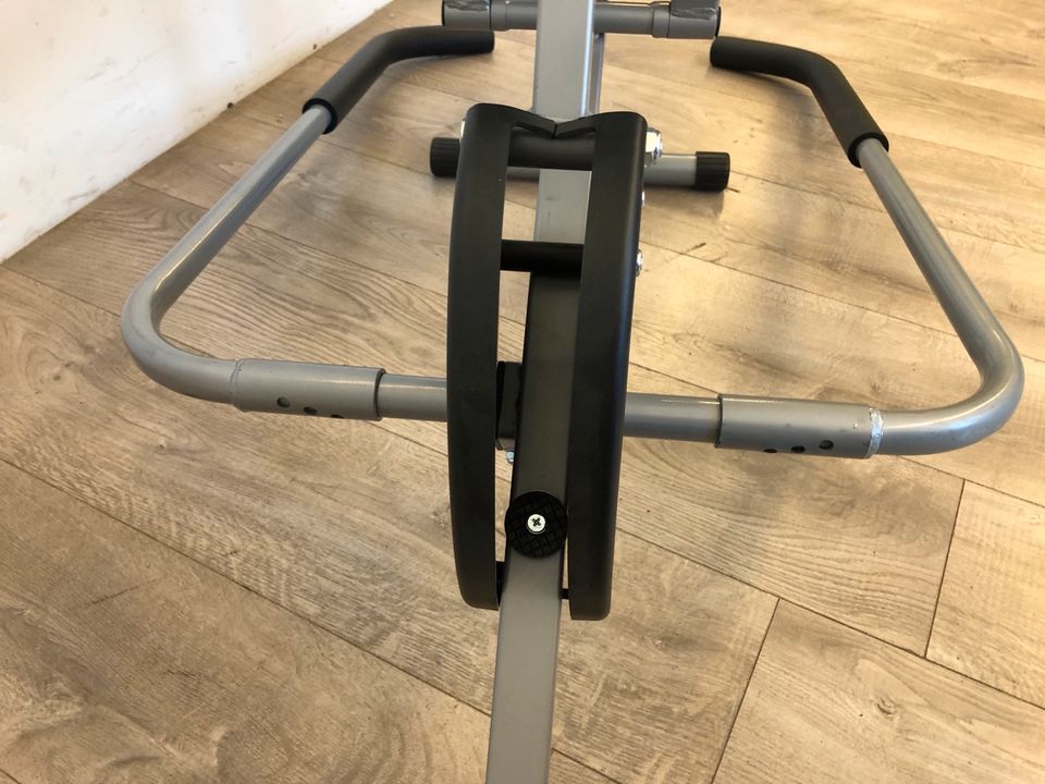 #A Bodytec Bauchtrainer Fitnessbank Fitness Sport Heimtrainer in Burgstädt