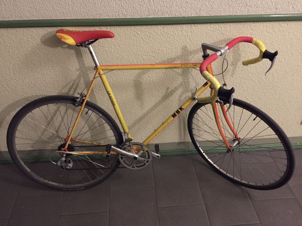 MBK Motobecane Rennrad 28" neon gelb orange RH 59 vintage 80s 90s in Berlin