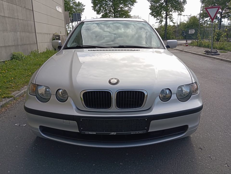 BMW 316 Compakt*Schiebedach*Klima*17 Zoll Alufelgen* in Berlin