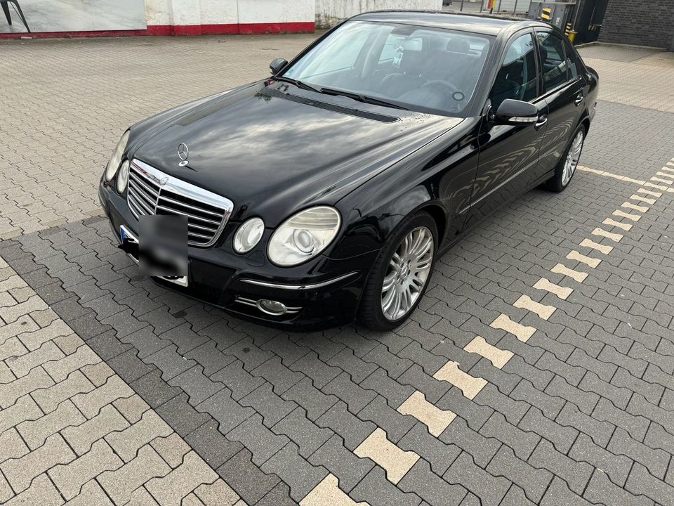 Mercedes-Benz 320 in Essen