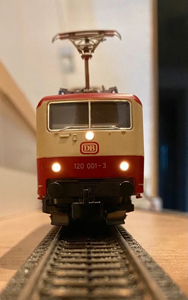 Märklin Digital-E-Lok- BR120 - 150 Jahre Deutsche Bahn in Bochum