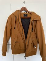 Jacke von Bershka, Gr. XS Mitte - Wedding Vorschau