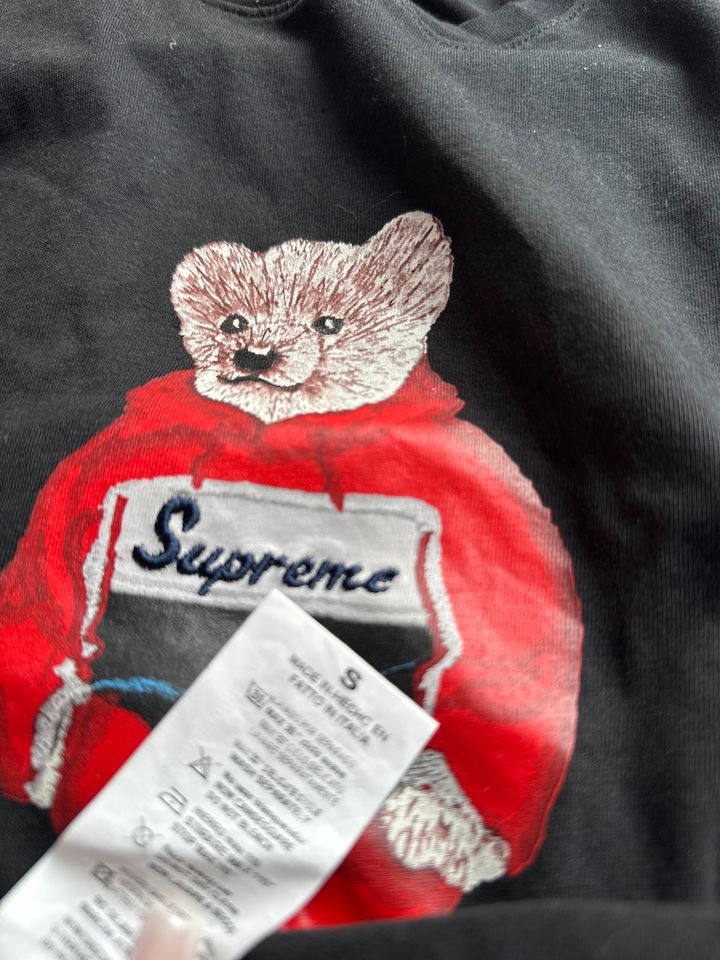 Supreme Spain T-Shirt mit Bär Gr. S in Düsseldorf