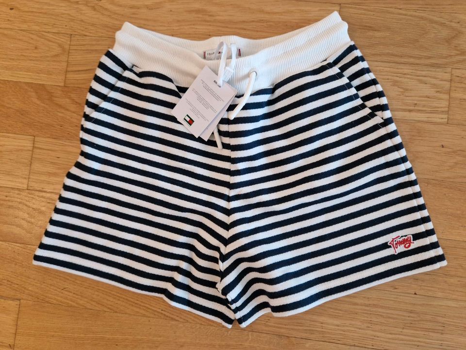 neu! Shorts Tommy Hilfiger Jeans kurze Hose 128 140 152 164 176 in Berlin