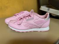 Reebok rosa in 38, fast Neu Nordrhein-Westfalen - Neunkirchen-Seelscheid Vorschau