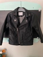 Neue Kinder Lederjacke Zara Gr. 98 schwarz Essen - Essen-Kray Vorschau