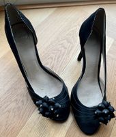 Bianco Pumps aus Satin, Peep Toes, High Heels in schwarz Gr. 38 Essen - Essen-Borbeck Vorschau