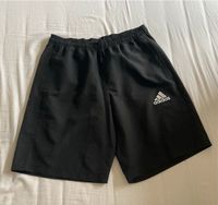 Adidas Shorts / Kurze Hose M Niedersachsen - Wolfsburg Vorschau