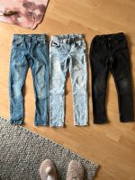 3 Jeans koko noko h&m 128 Jungen Hosen Slimfit Hessen - Bruchköbel Vorschau
